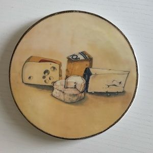 William Sonoma | Cheese Pedestal Glass Plate  Made in Italy  Dishwasher Safe